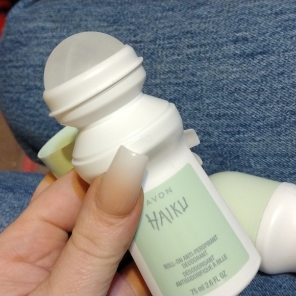 HAIKU Roll-on Deodorant BOGO - Picture 4 of 4